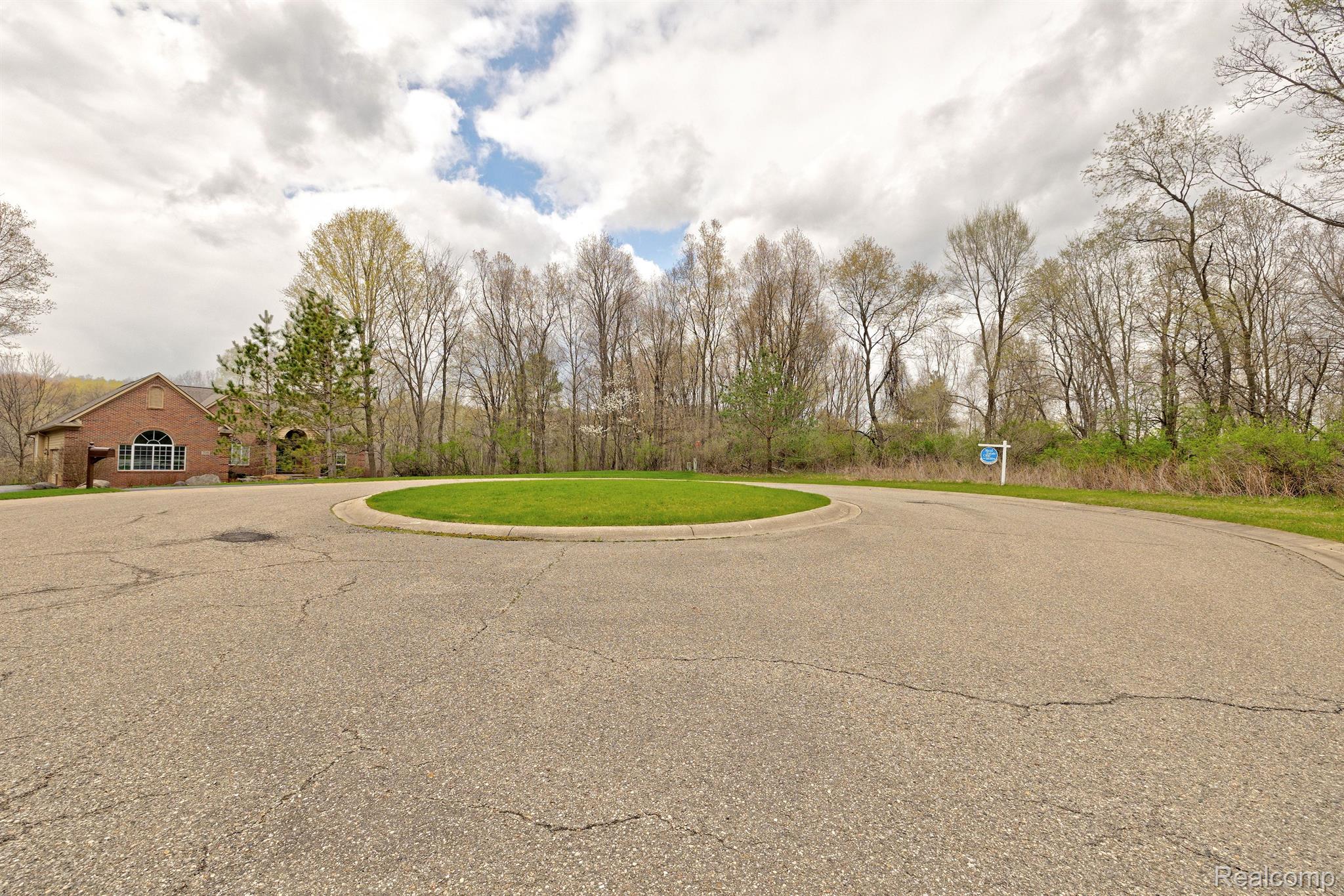 309 Dogwood Lane Groveland Township MI 48462