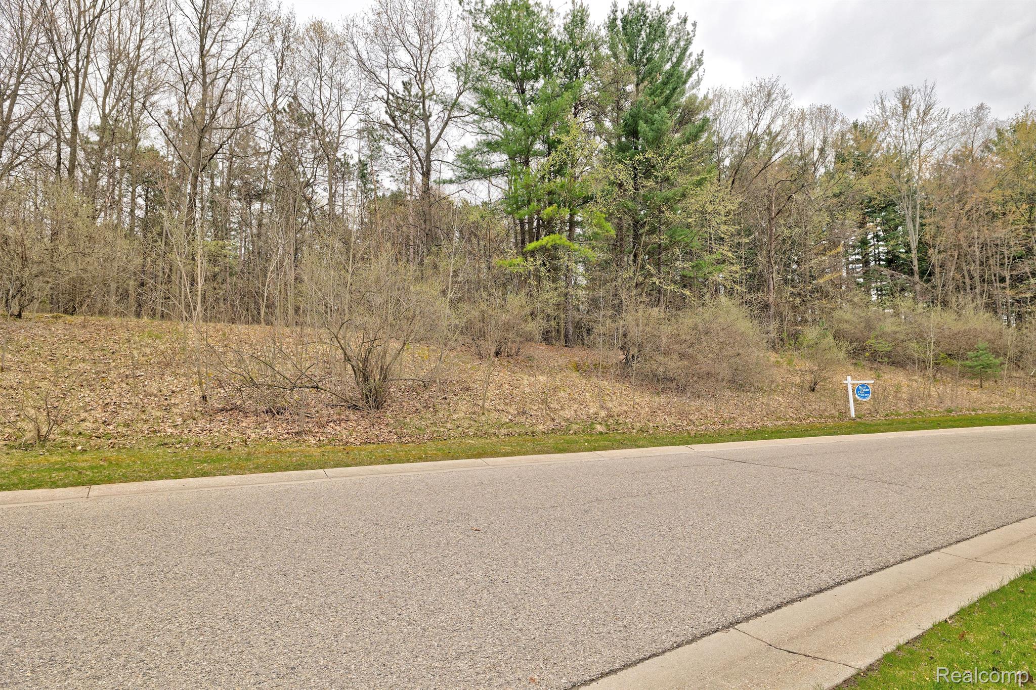 309 Dogwood Lane Groveland Township MI 48462