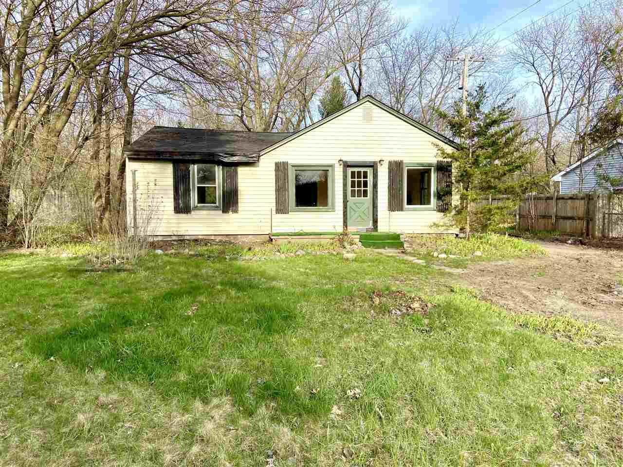 3495 Bendelow Road Rochester Hills City MI 48307