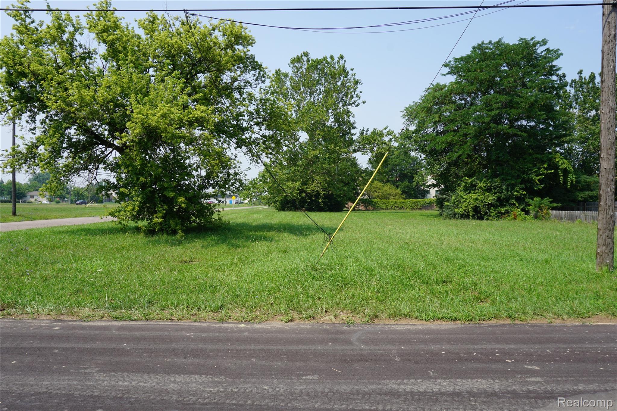 Vacant Wayland Court Inkster City MI 48141