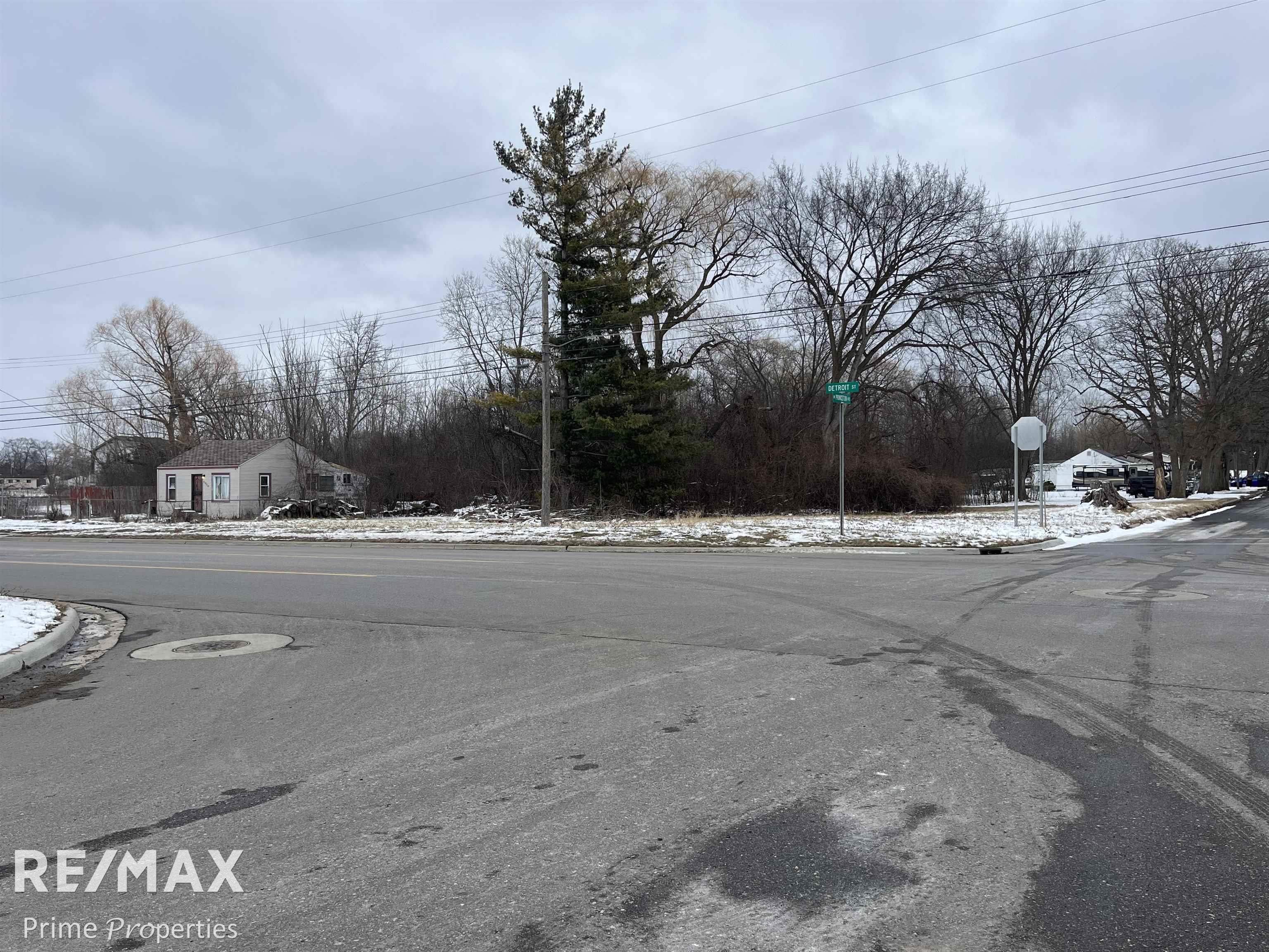 00 Detroit Street Mt. Morris Township MI 48505