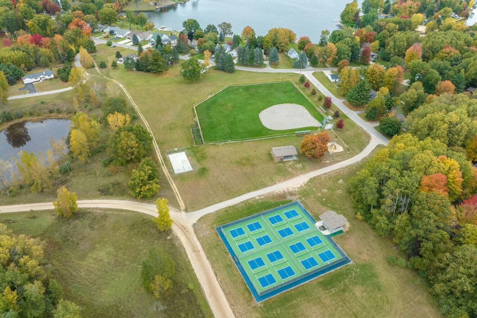 6485 Dunhill Drive Morton Township MI 49346