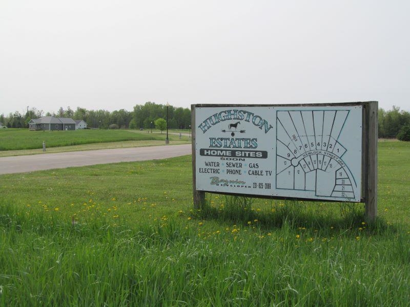 Lot #8 S Hemlock Street Riverside Township MI 49657