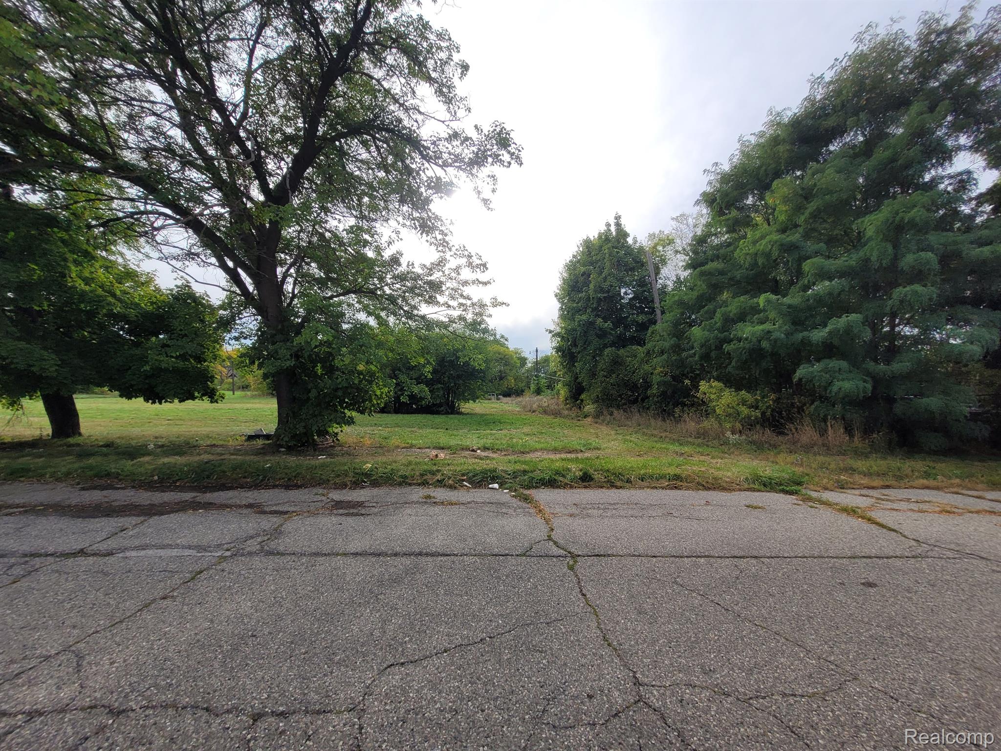 6935 E Congress Street Detroit City MI 48207