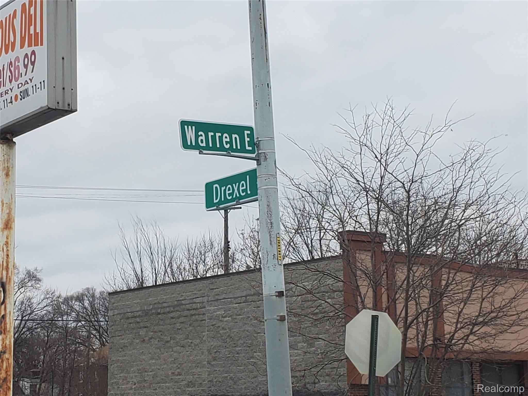 13131 E Warren Avenue Detroit City MI 48215