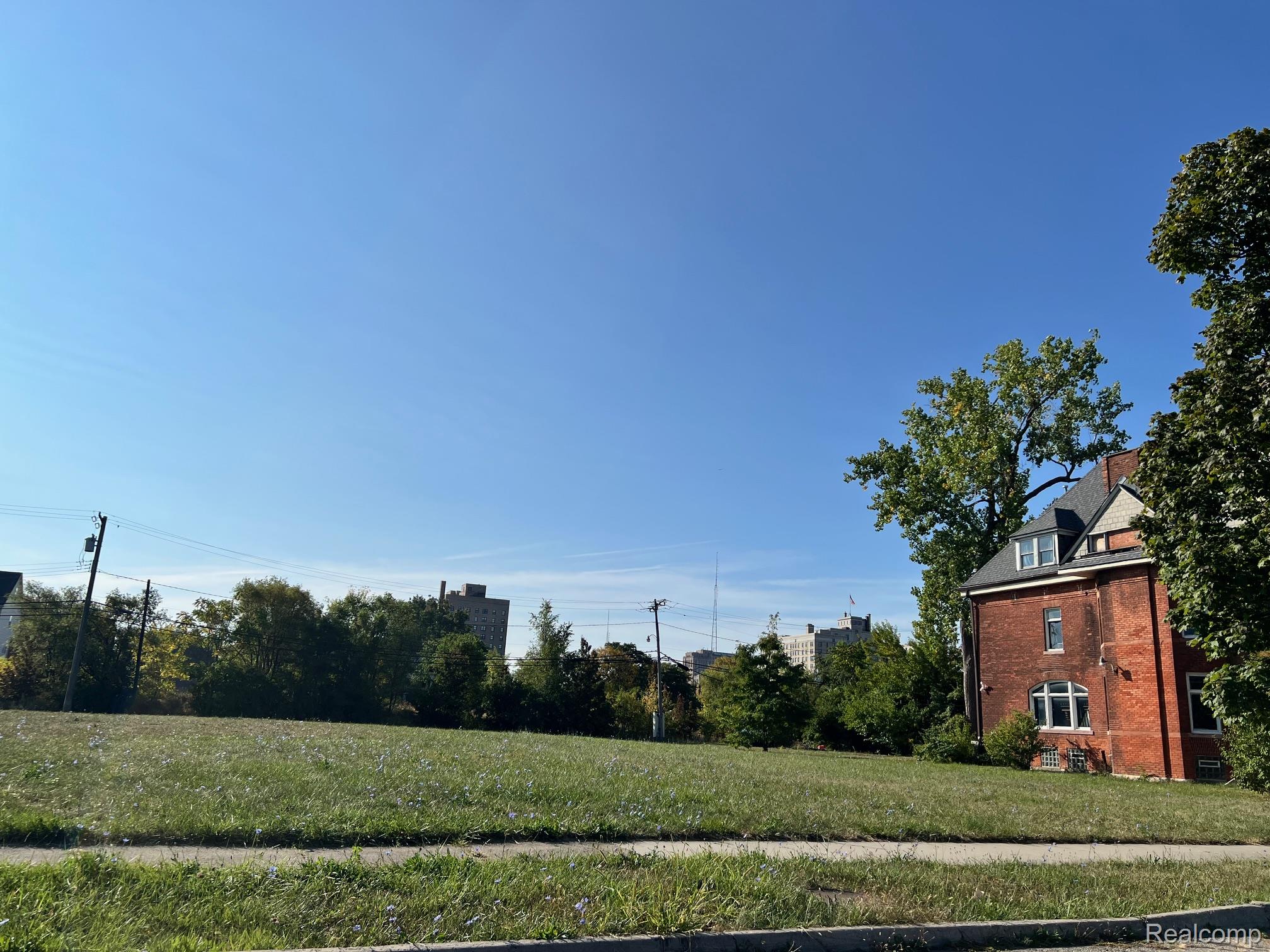 240 Hendrie Street Detroit City MI 48202