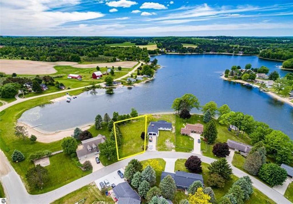 #3 Peterson Drive Clam Lake Township MI 49601