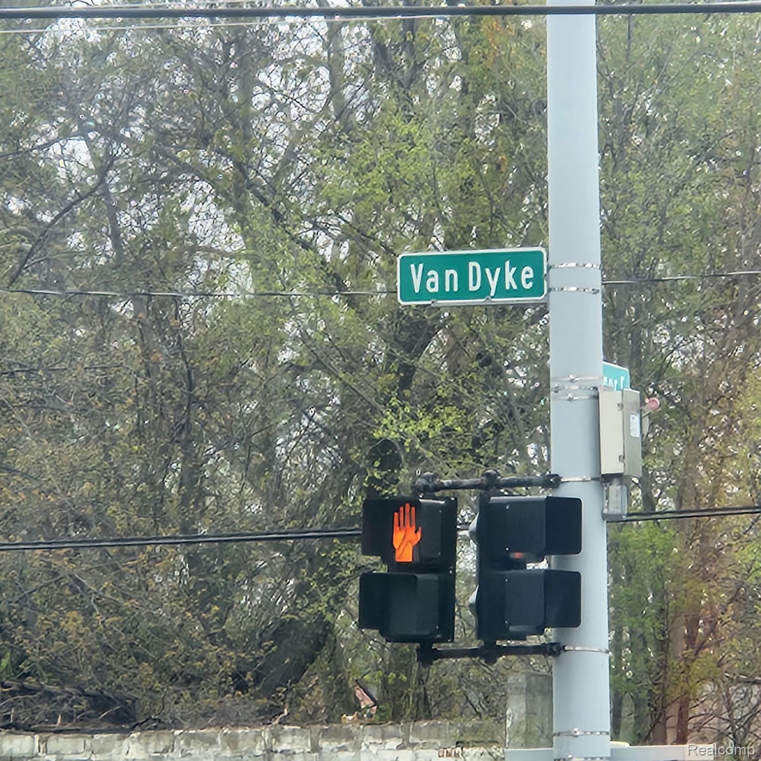 2489 Van Dyke Street Detroit City MI 48214