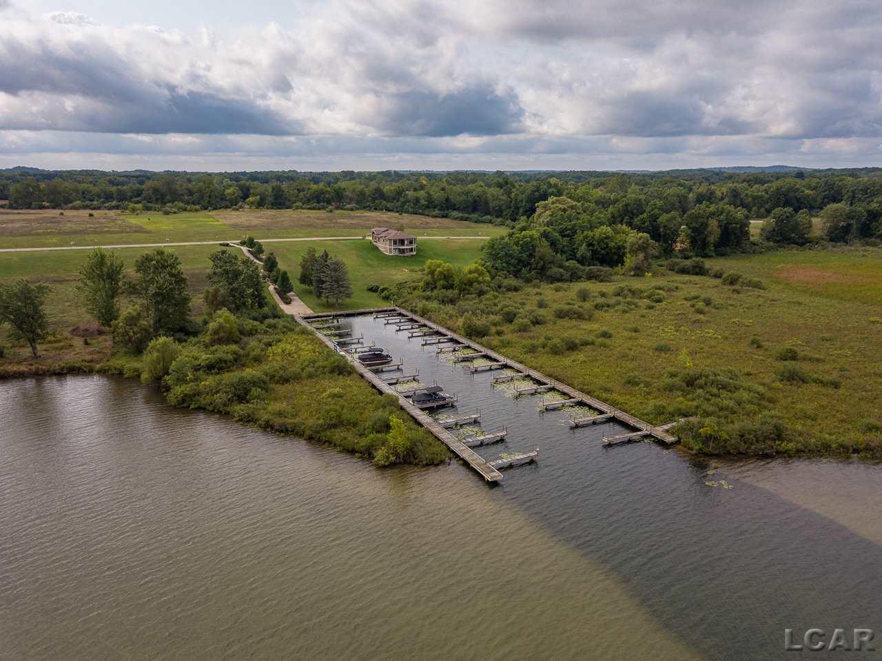 109 Bloomfield Boulevard Cambridge Township MI 49230