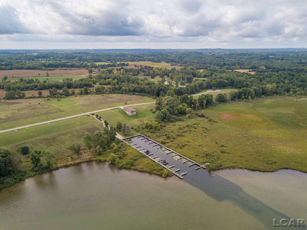 109 Bloomfield Boulevard Cambridge Township MI 49230