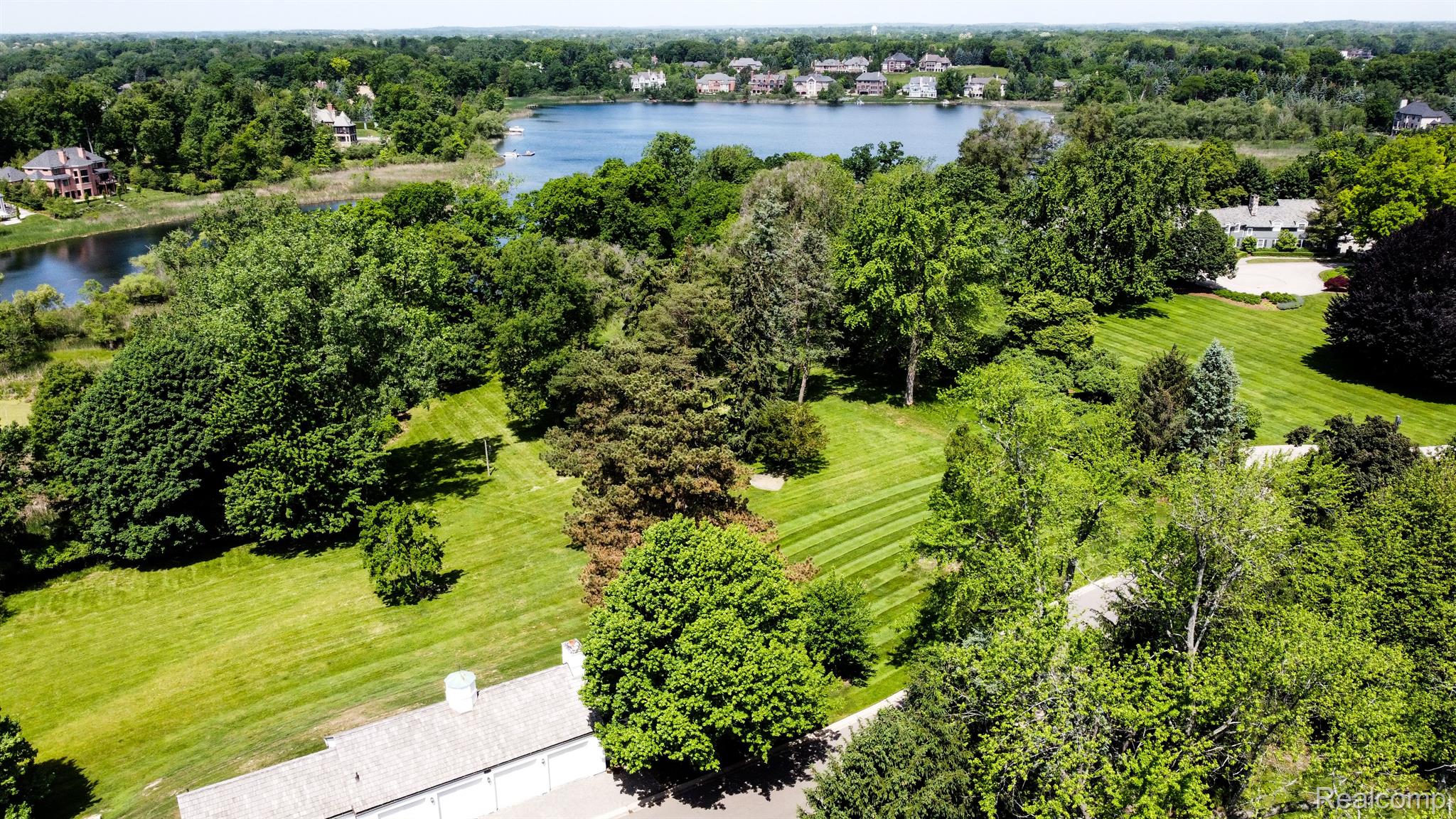 2630 Turtle Lake Drive Bloomfield Charter Township MI 48302