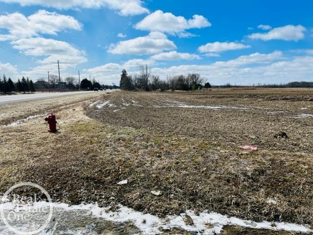 Ville North Road Clyde Township MI 48049