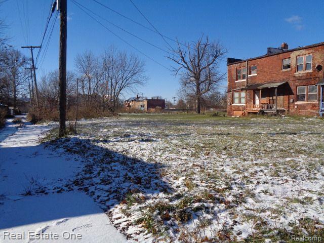 9039 3rd Street Detroit City MI 48202