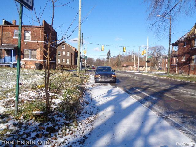9039 3rd Street Detroit City MI 48202