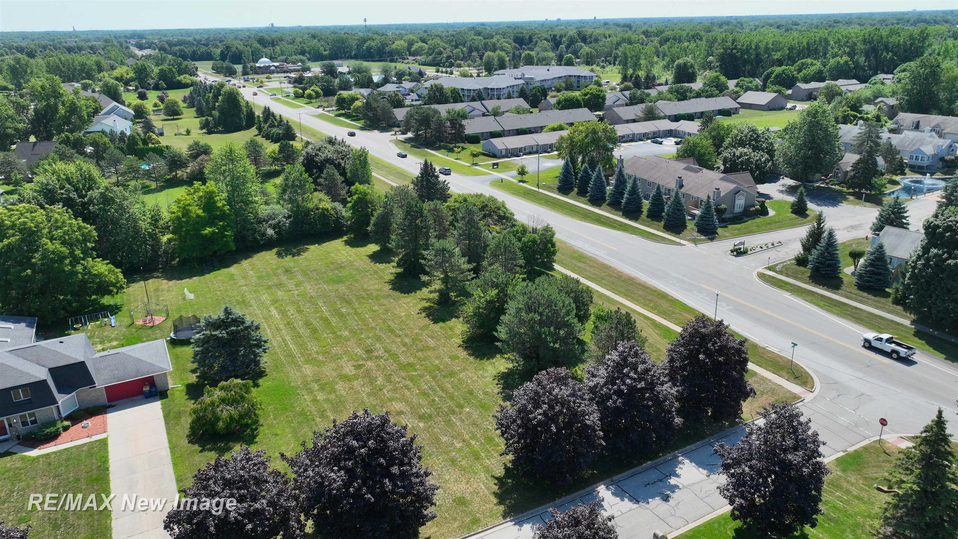 Ville Maplewoods Drive West Drive Saginaw Charter Township MI 48603