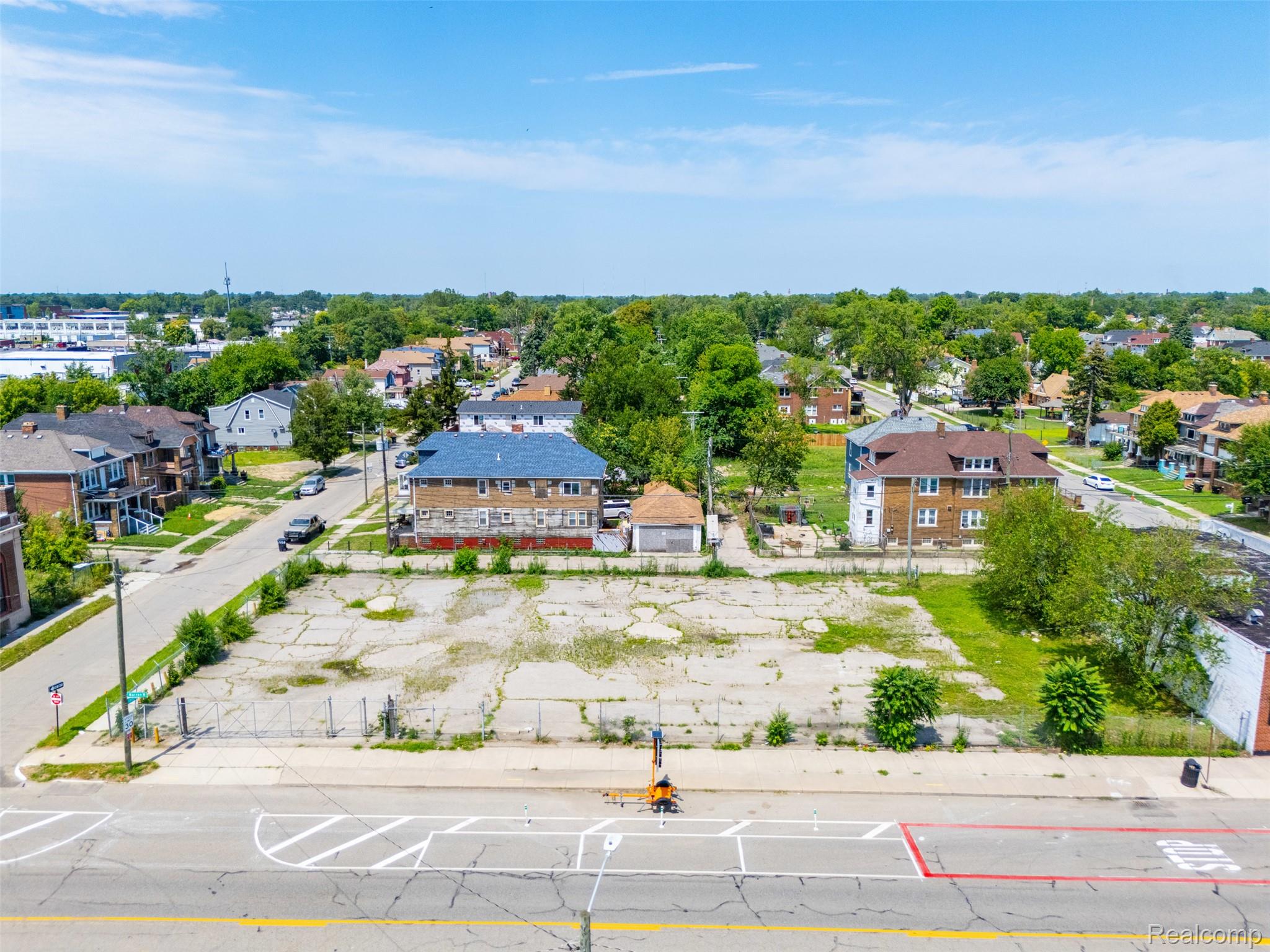 7446 W Warren Avenue Detroit City MI 48210