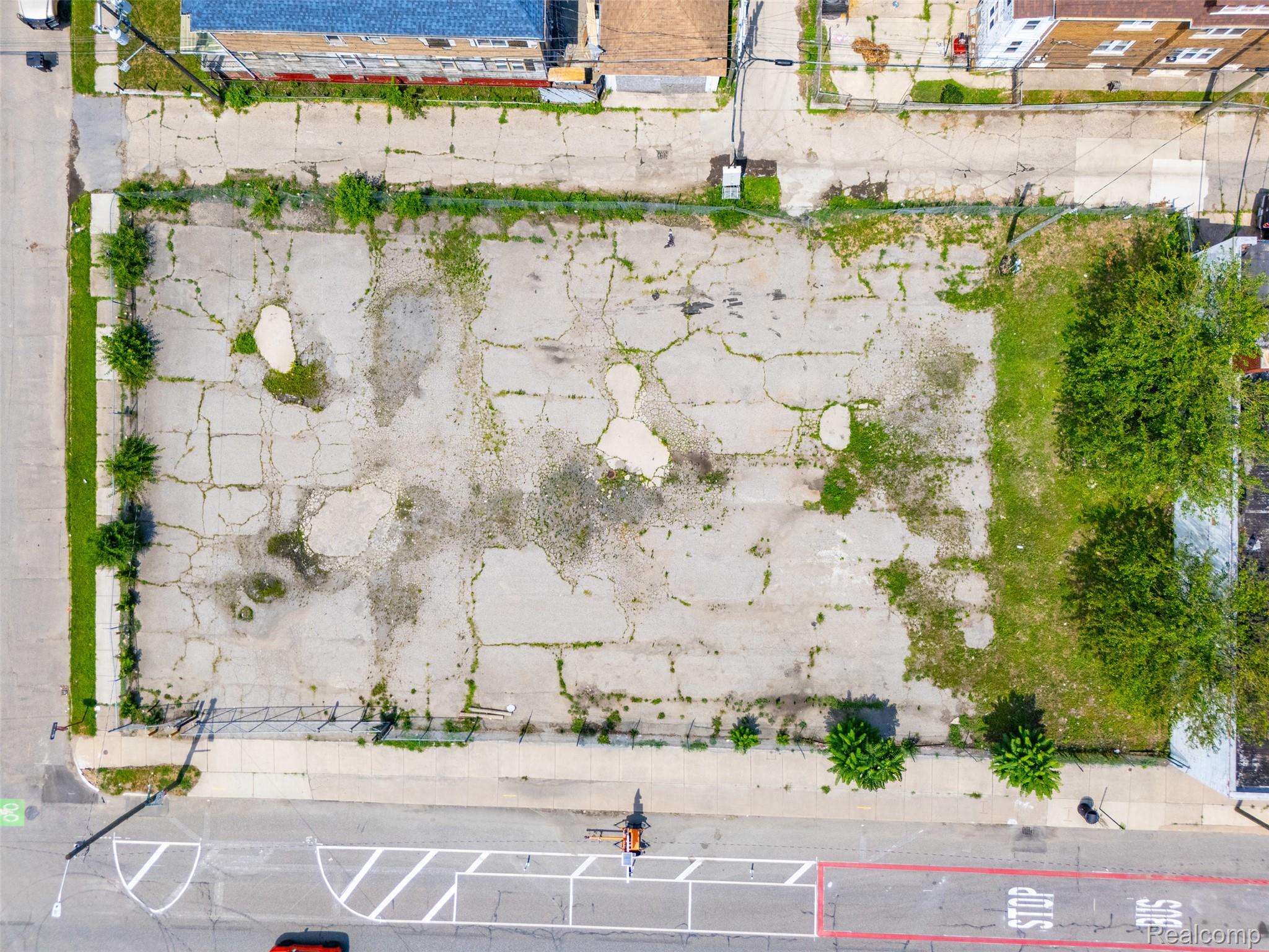 7446 W Warren Avenue Detroit City MI 48210