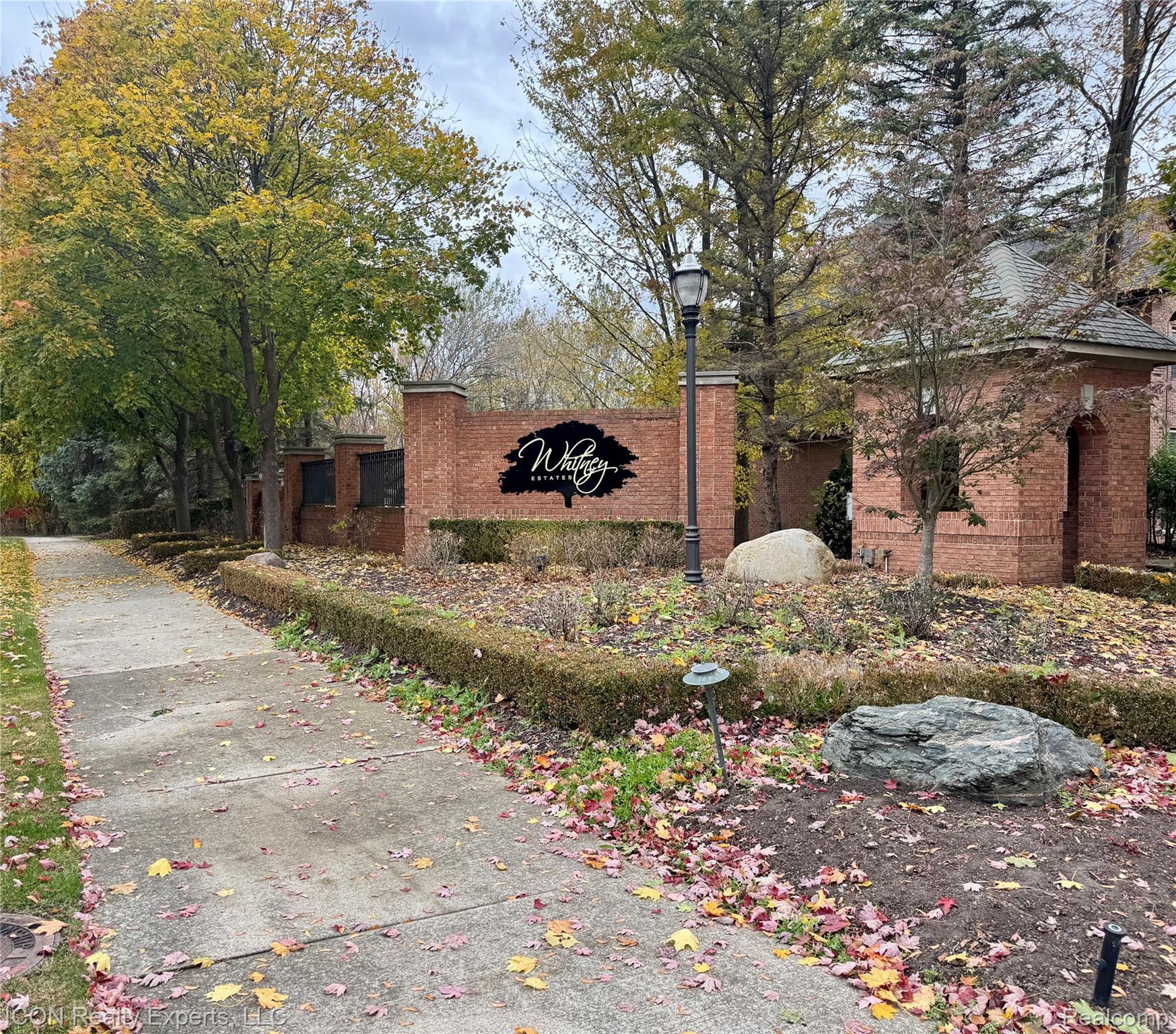10380 Excalibur Drive Shelby Charter Township MI 48315