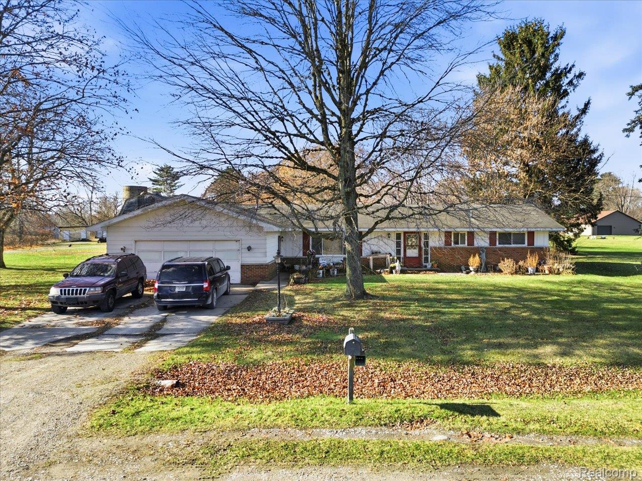 Ville Oxbow Drive Fort Gratiot Charter Township MI 48059