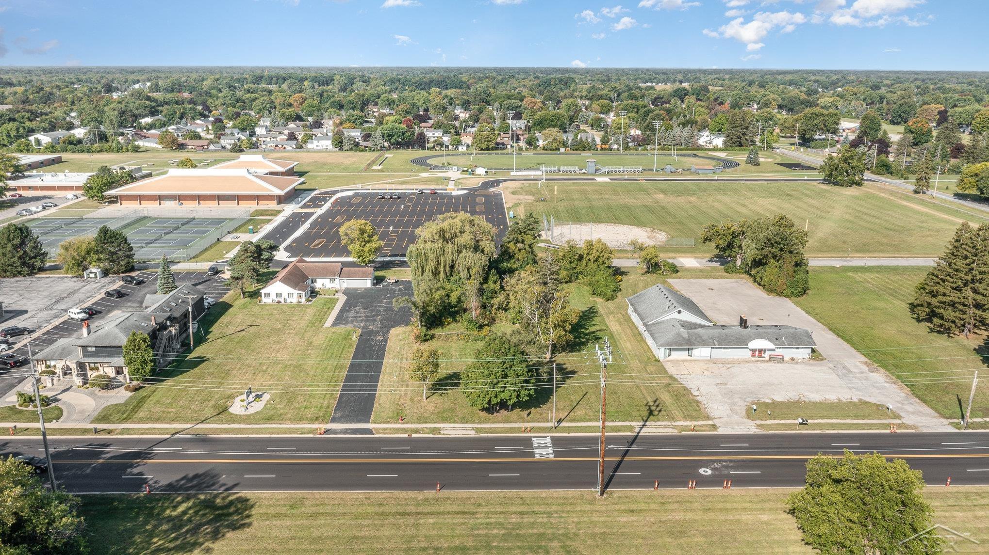 765 N Center Road Saginaw Charter Township MI 48638