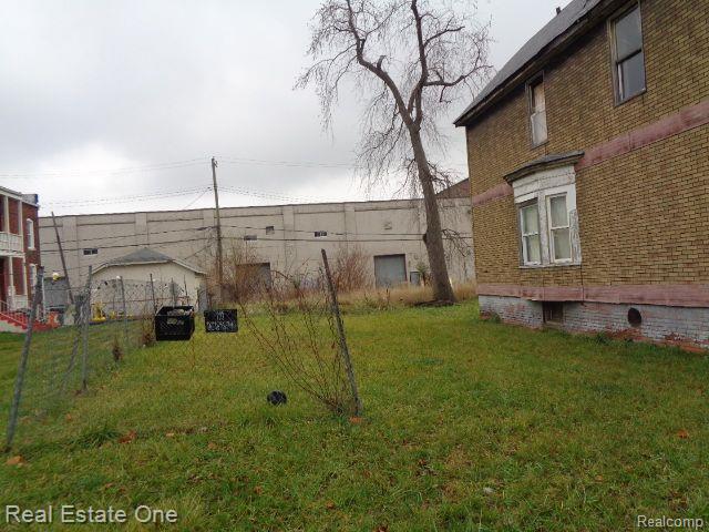 568 E Bethune Street Detroit City MI 48202