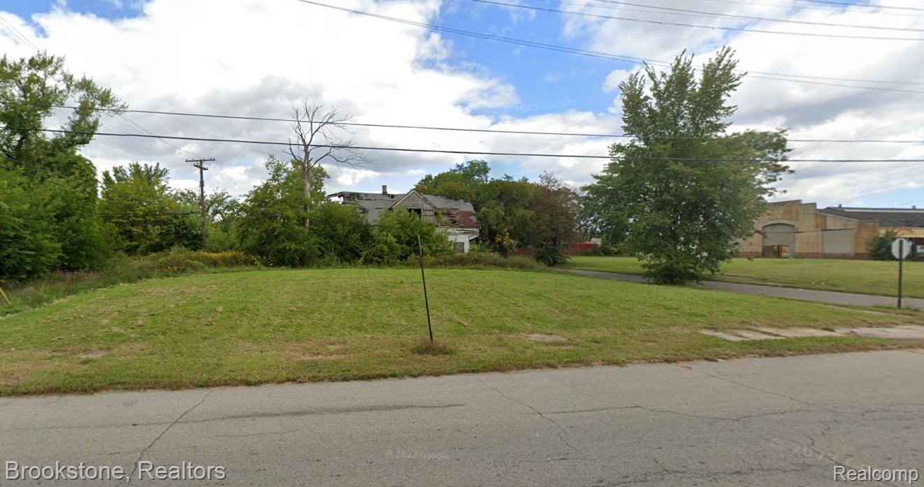 5501 Dubois Street Detroit City MI 48211