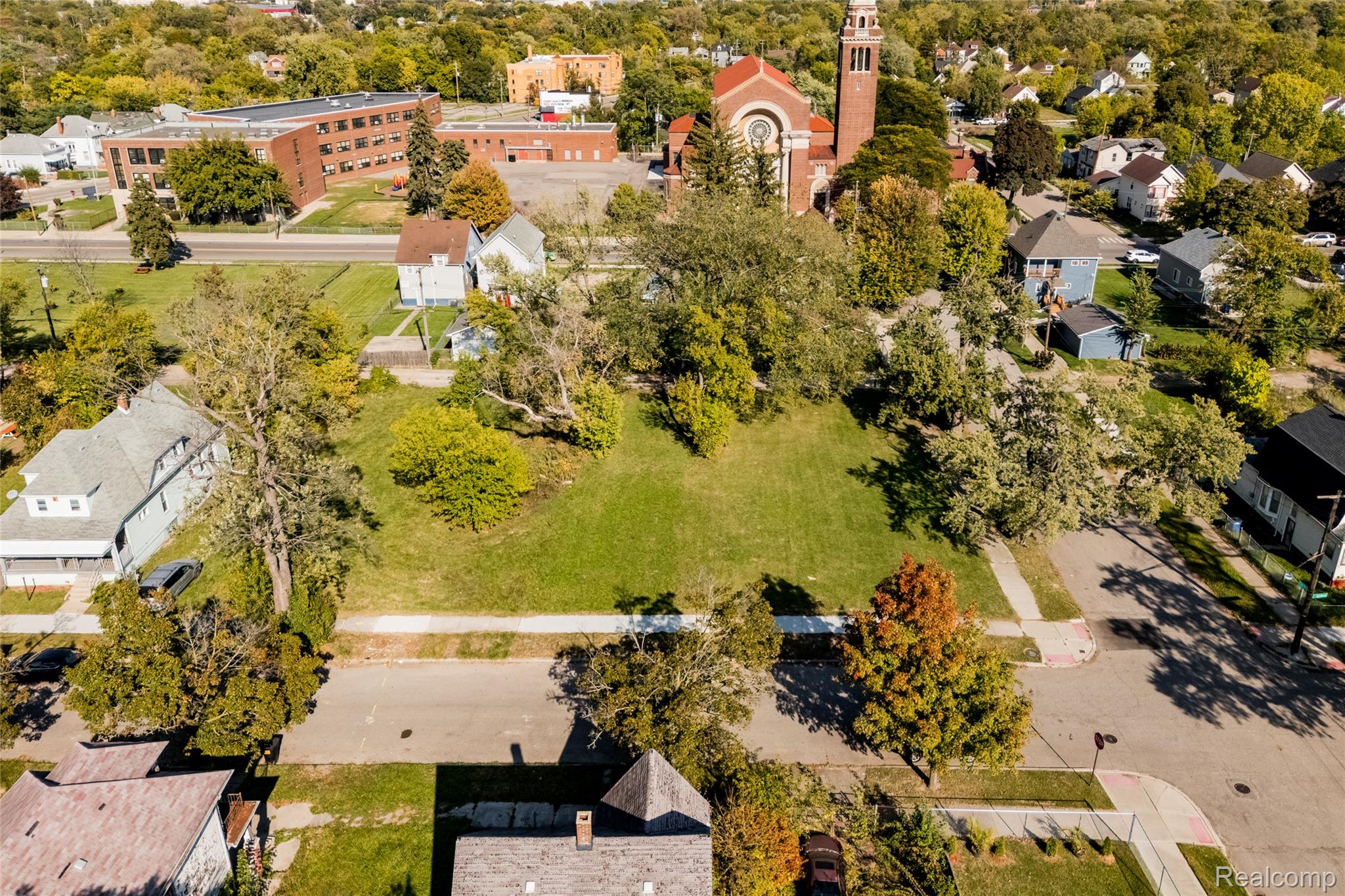 5900 Belvidere Street Detroit City MI 48213