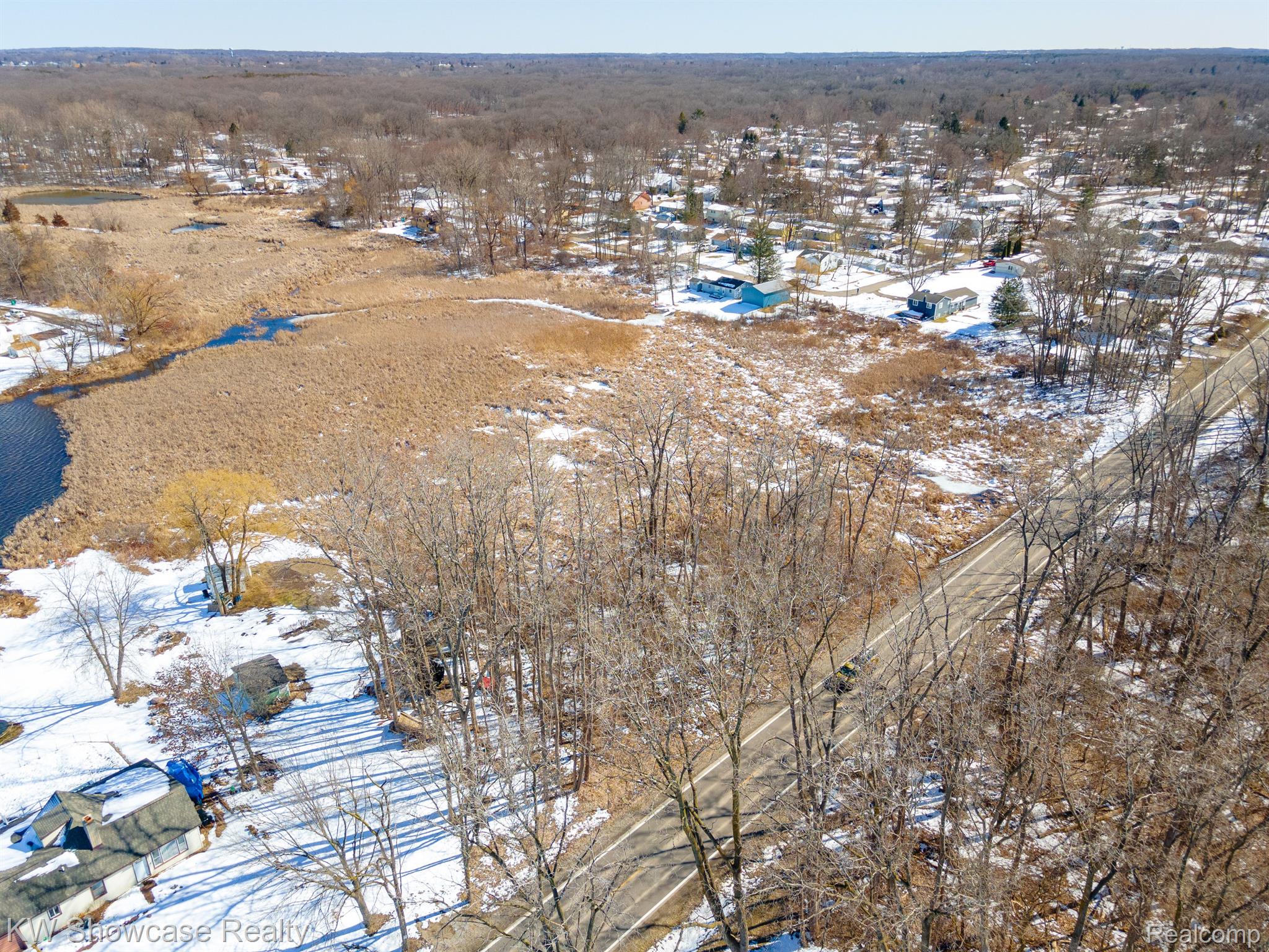 Vacant Carroll Lake Road Commerce Charter Township MI 48390
