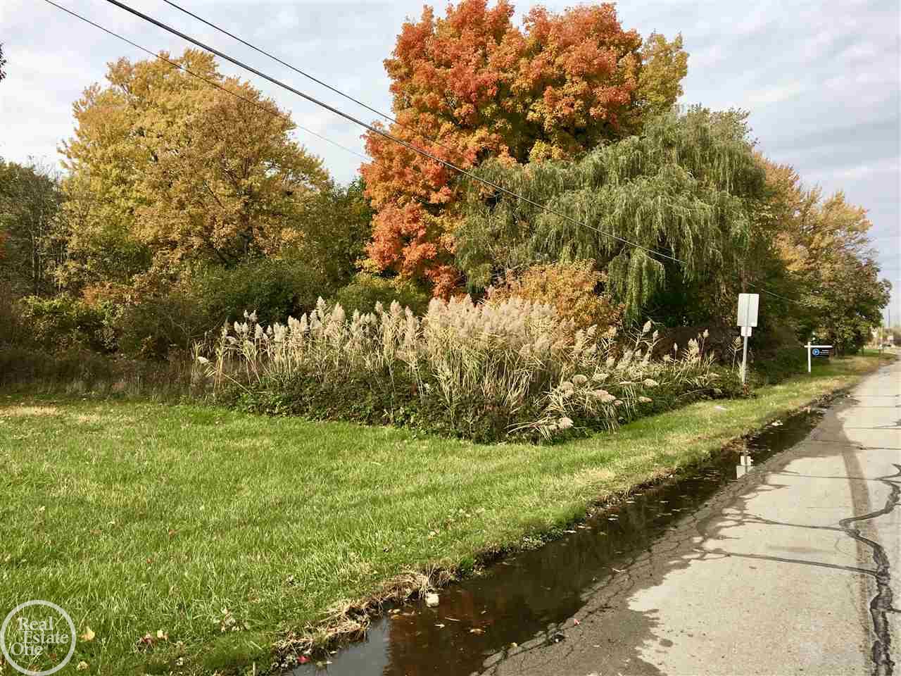 45729 Gratiot Avenue Macomb Township MI 48042