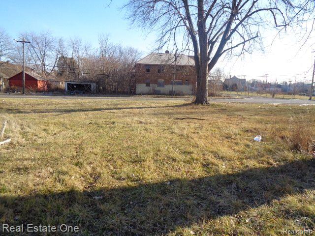 18088 Pelkey Street Detroit City MI 48205