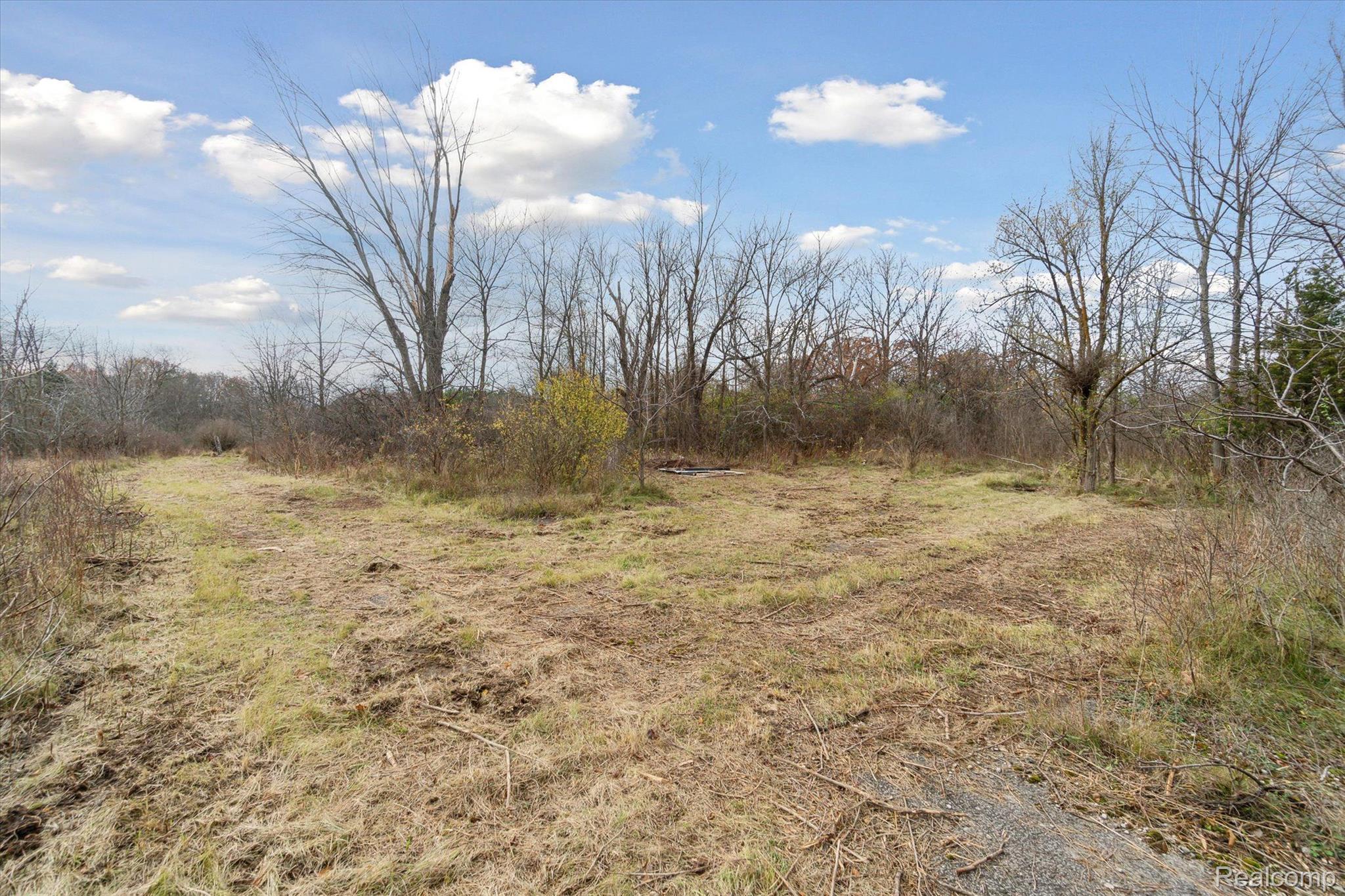 01 S Saginaw Street Grand Blanc Charter Township MI 48439