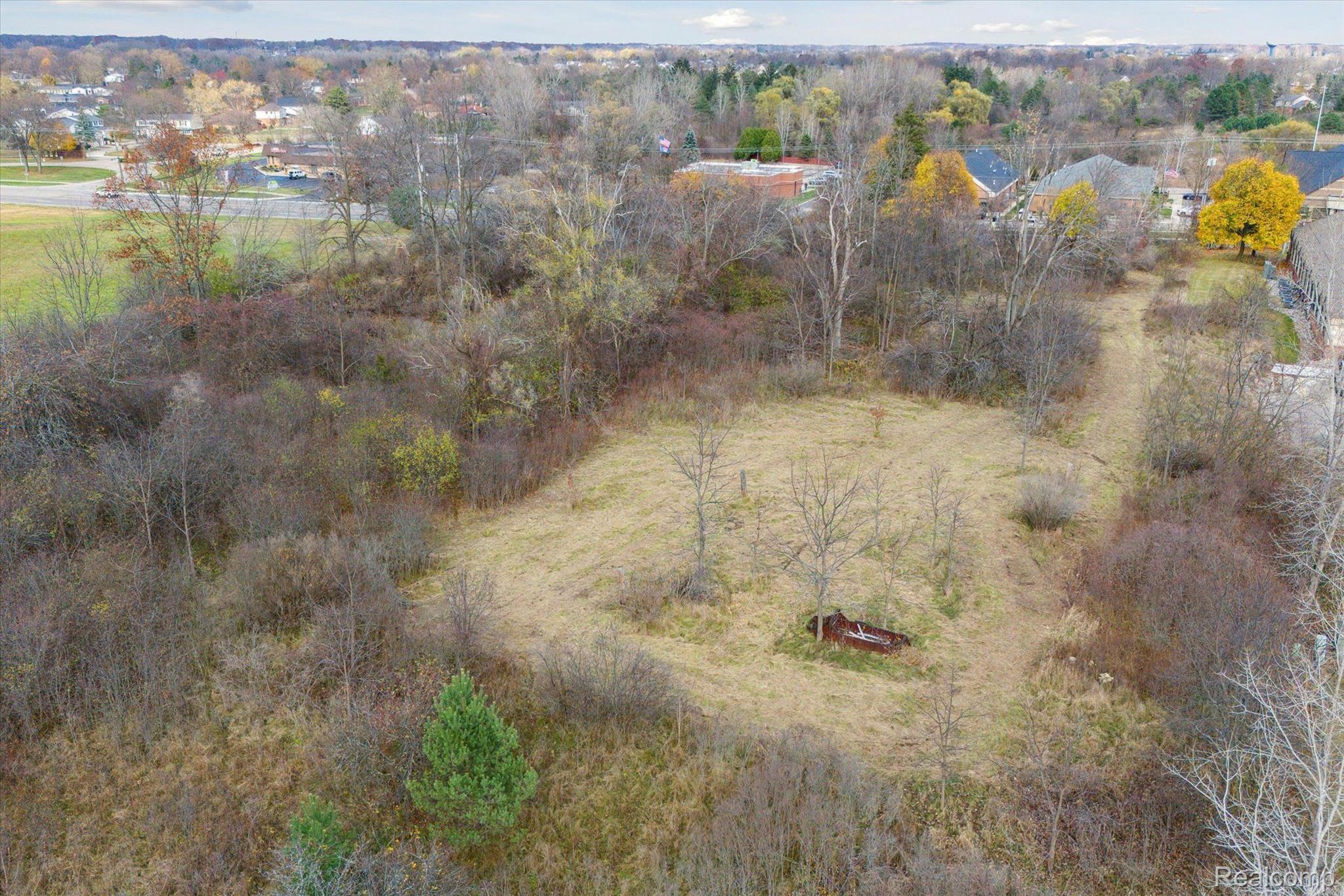 01 S Saginaw Street Grand Blanc Charter Township MI 48439