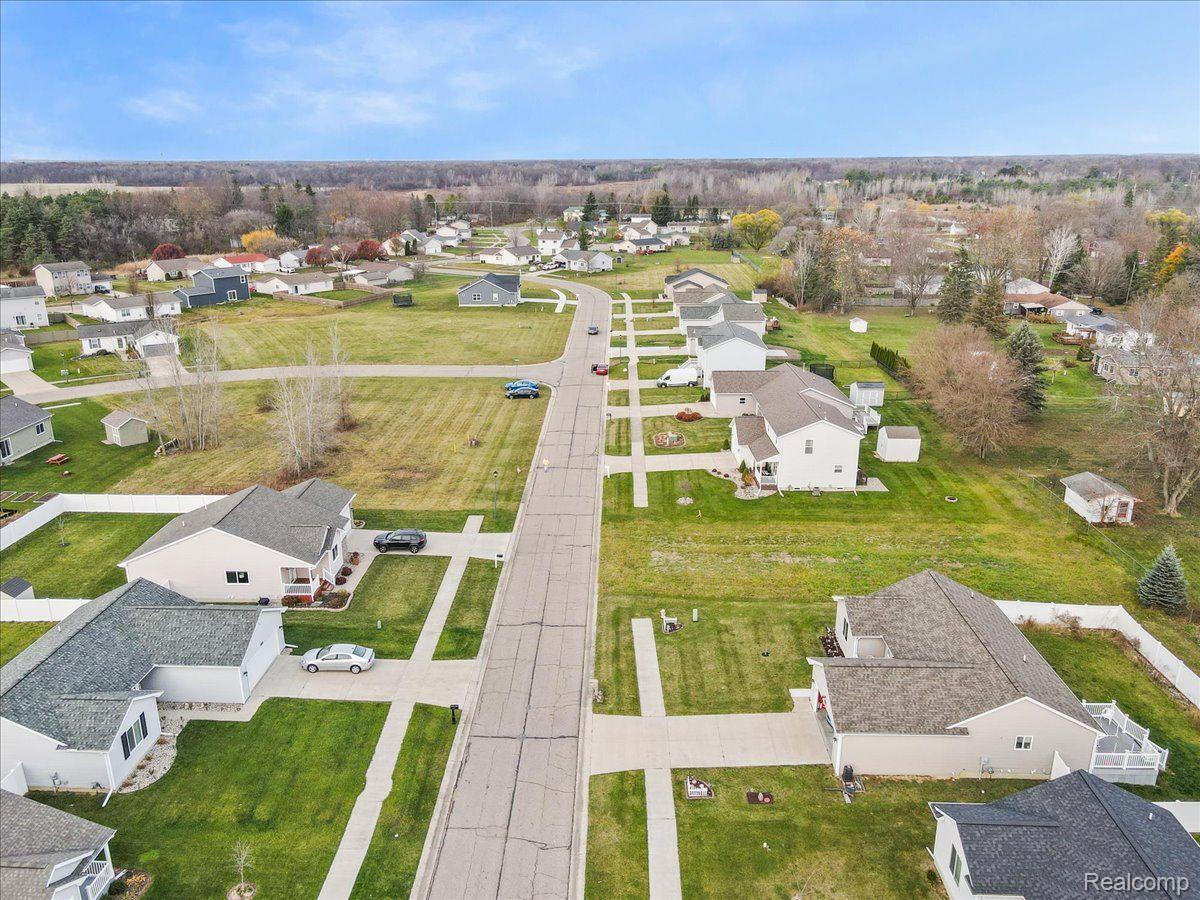 3109 Dahlia Burton City MI 48519