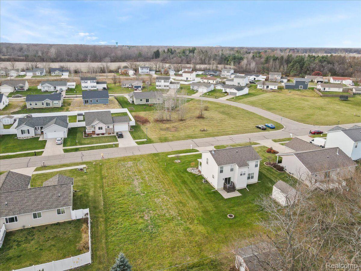 3109 Dahlia Burton City MI 48519