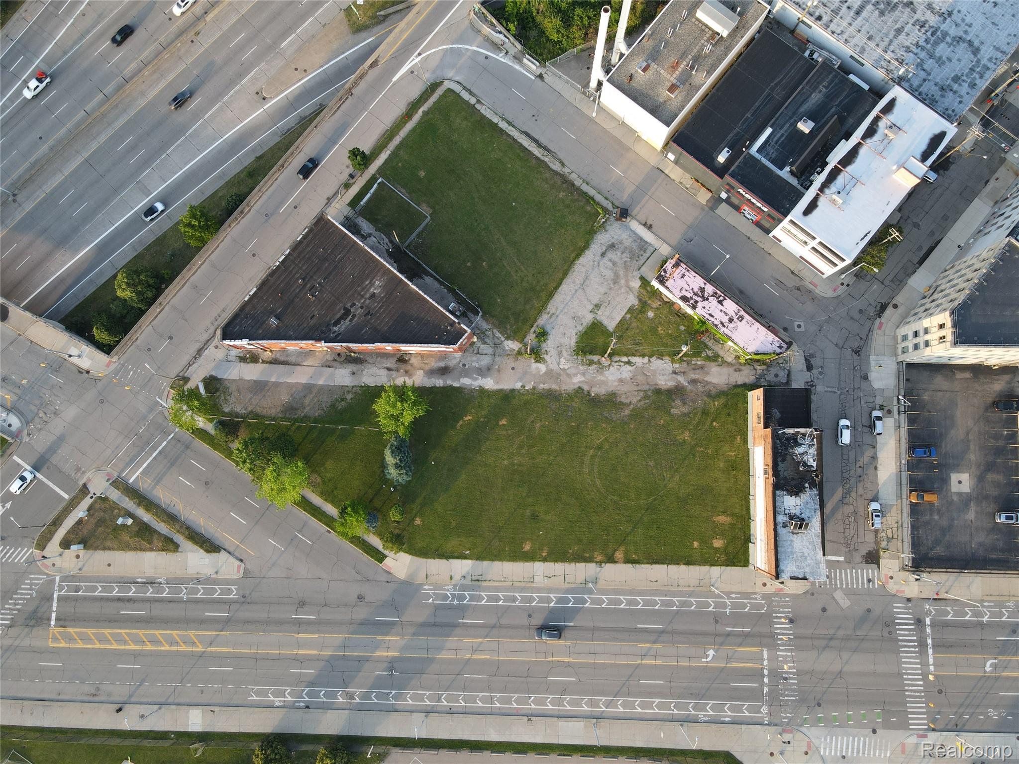 850 W Fisher Freeway Detroit City MI 48201