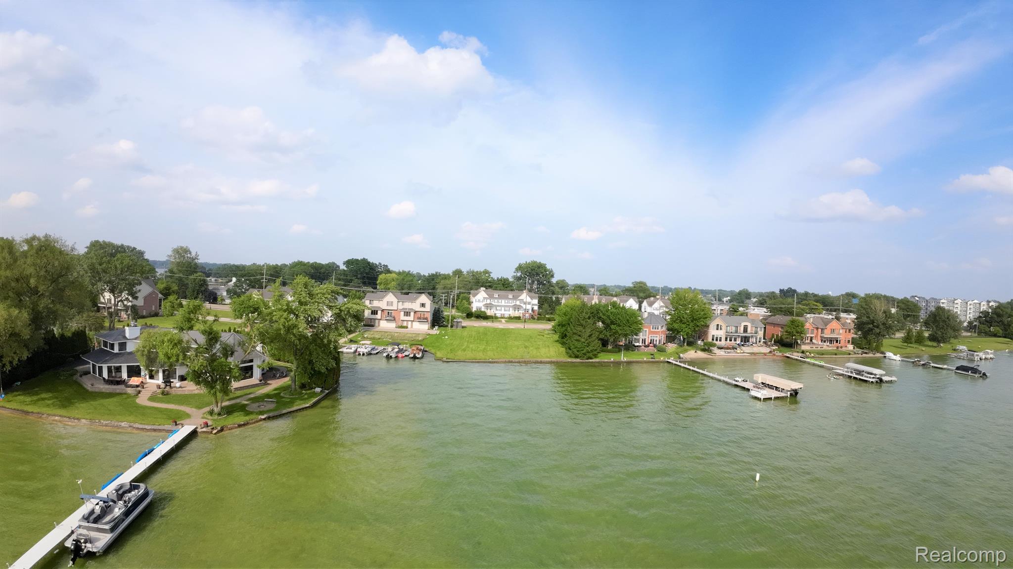 1540 Cass Lake Road Keego Harbor City MI 48320