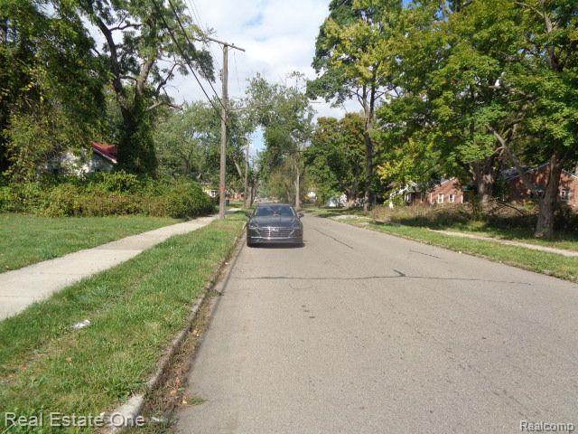 17201 Trinity Street Detroit City MI 48219