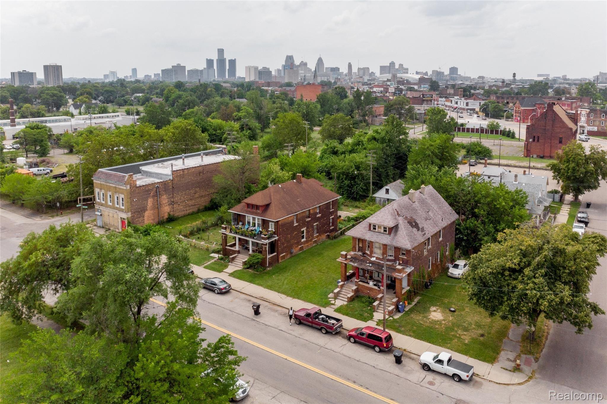 3131 Mcdougall Detroit City MI 48207