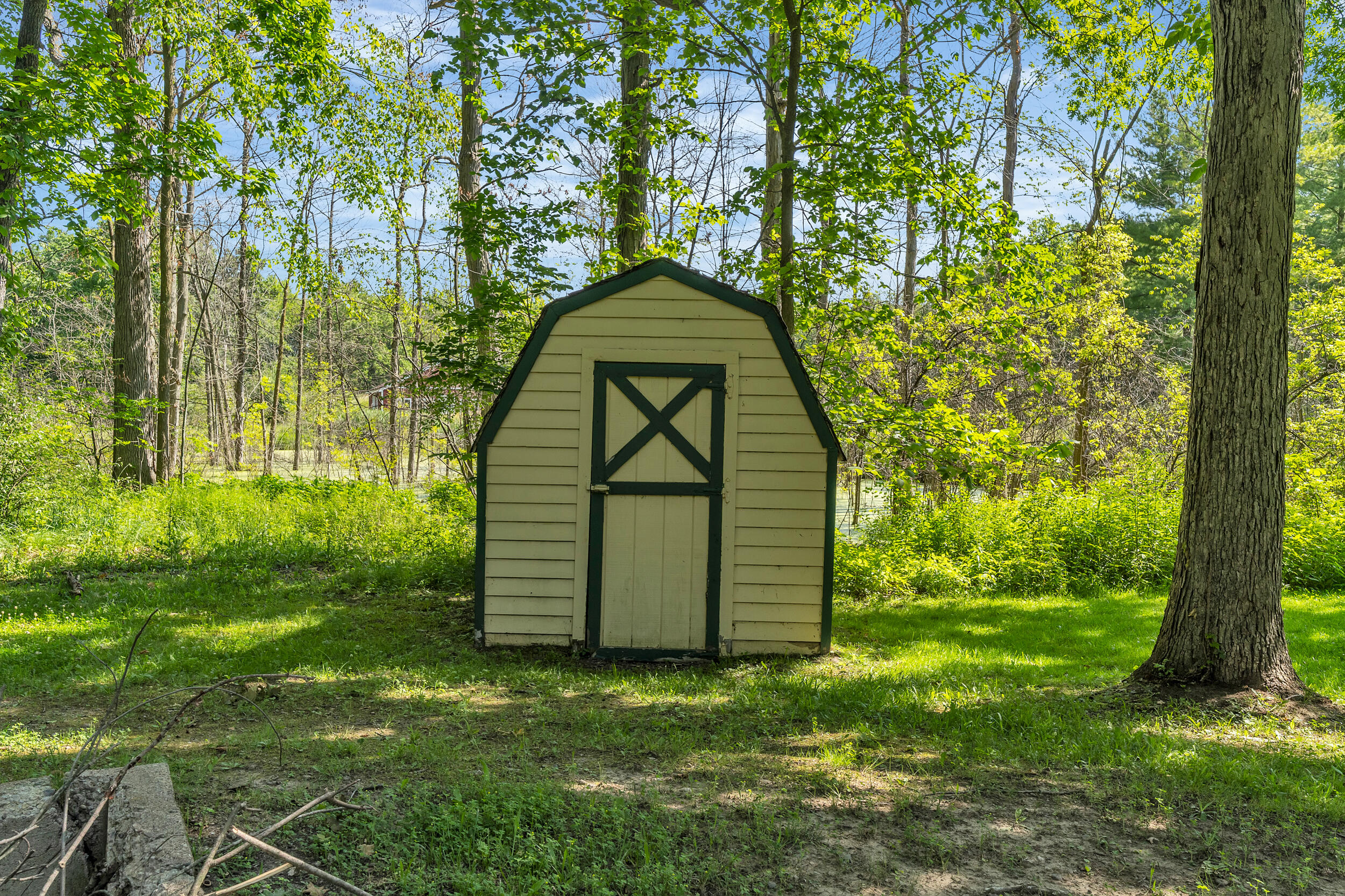 8751 Warren Road Superior Charter Township MI 48170