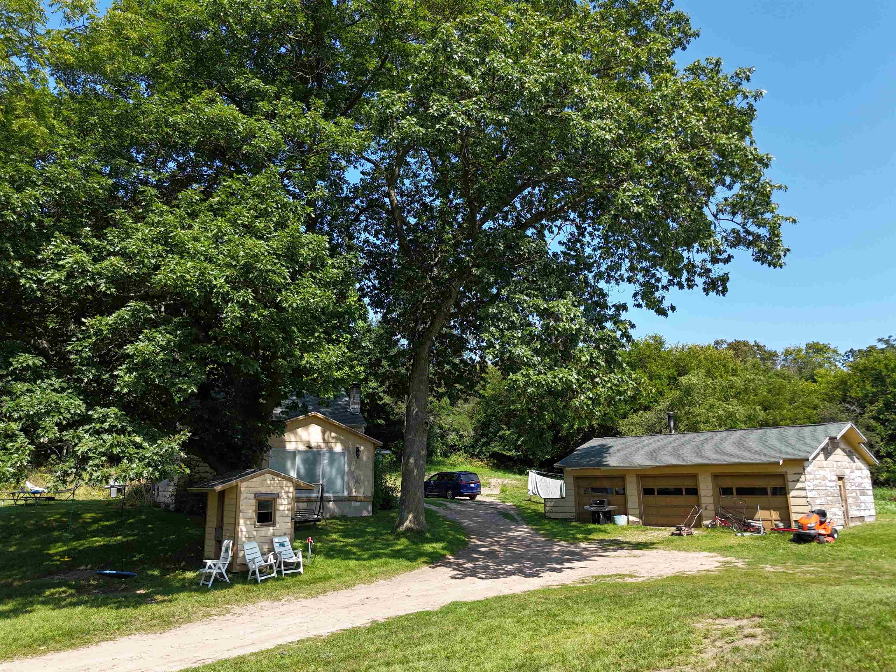 7200 N Christianson Road Leelanau Township MI 49670