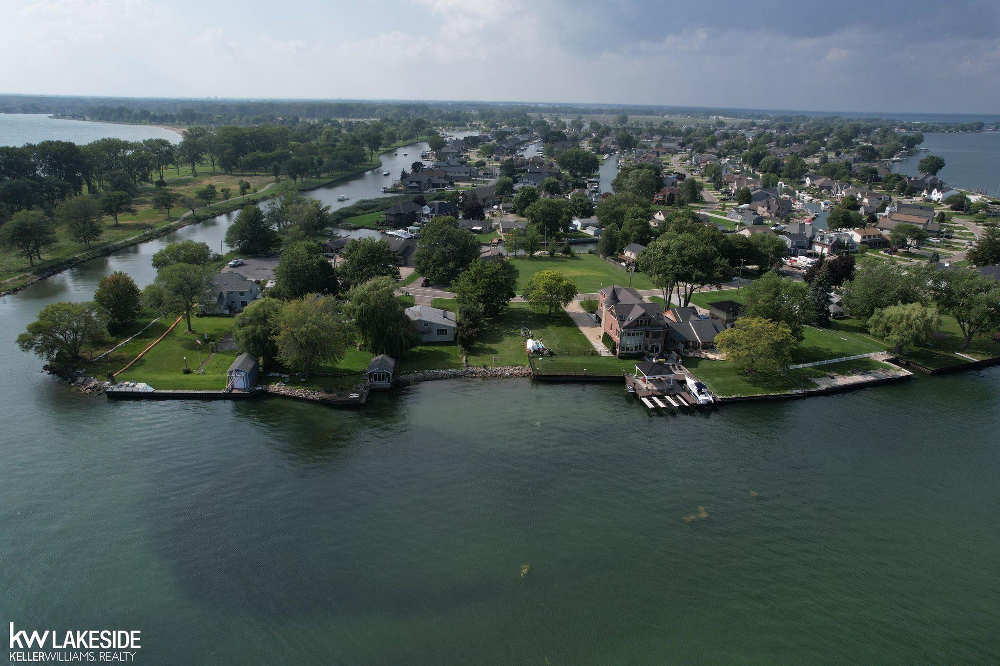 37384 Lakeshore Drive Harrison Charter Township MI 48045