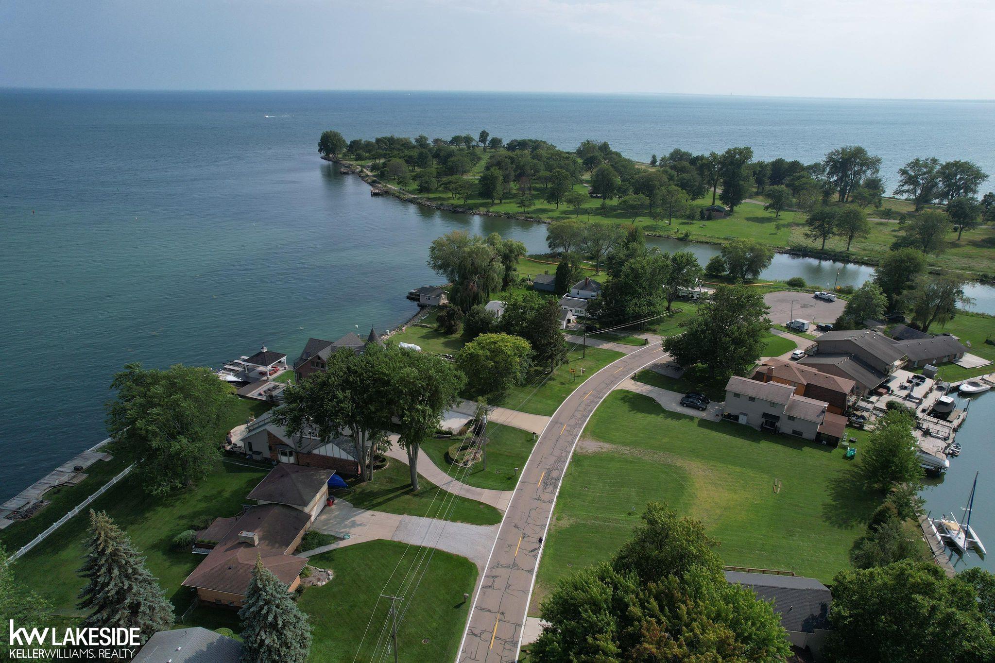37384 Lakeshore Drive Harrison Charter Township MI 48045