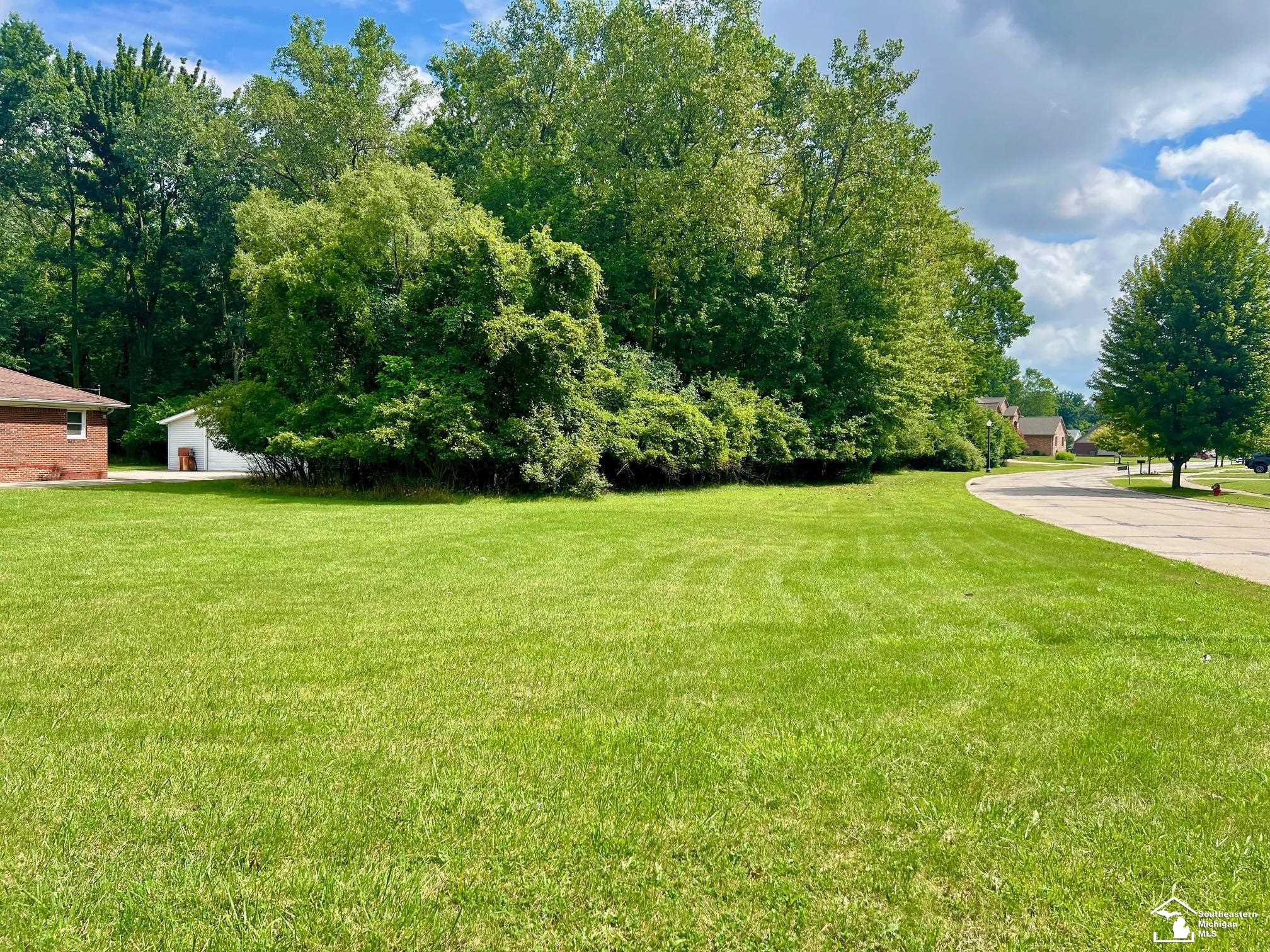 24664 E Huron River Drive Flat Rock City MI 48134