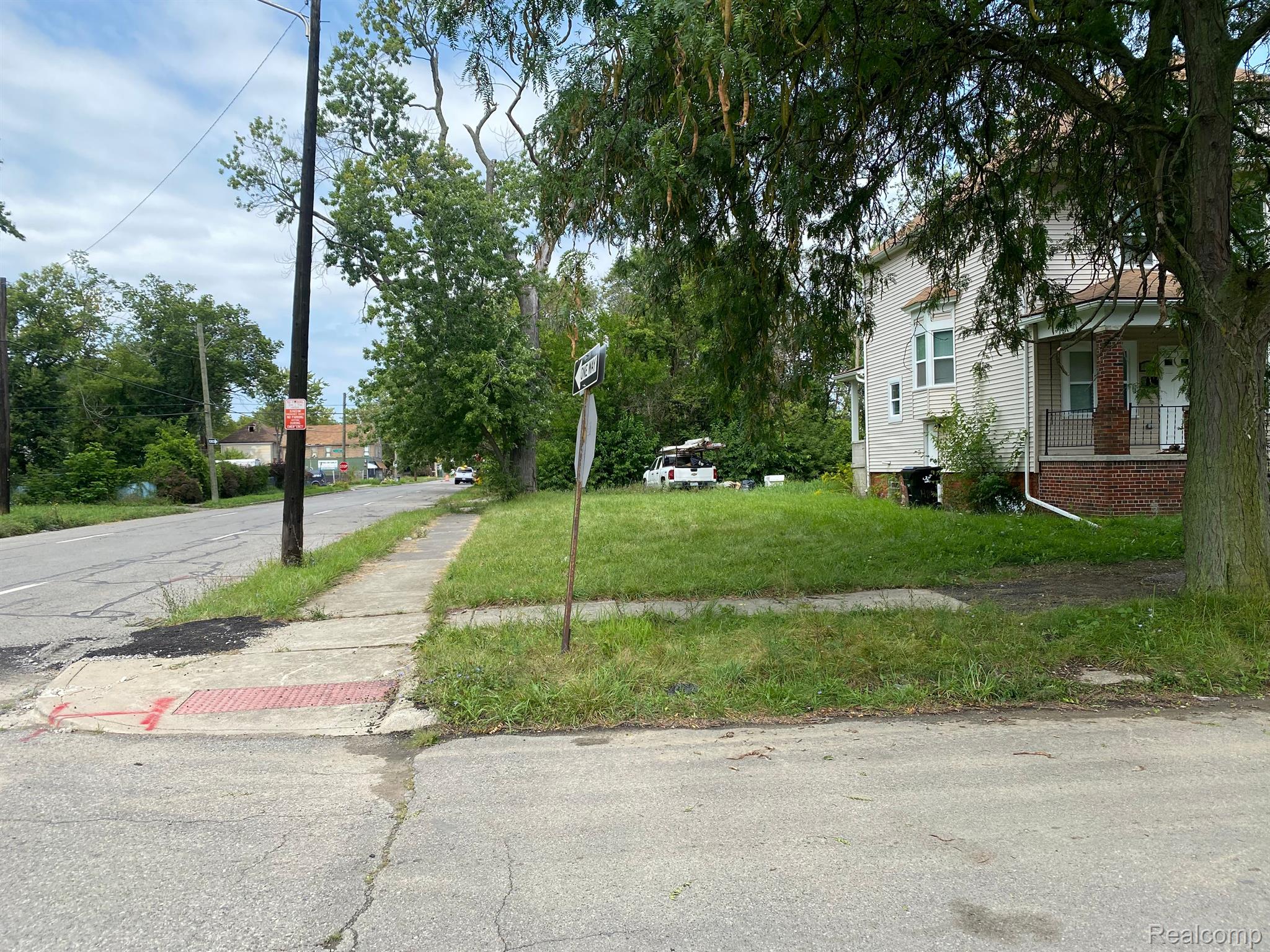 403 Melbourne Street Detroit City MI 48202