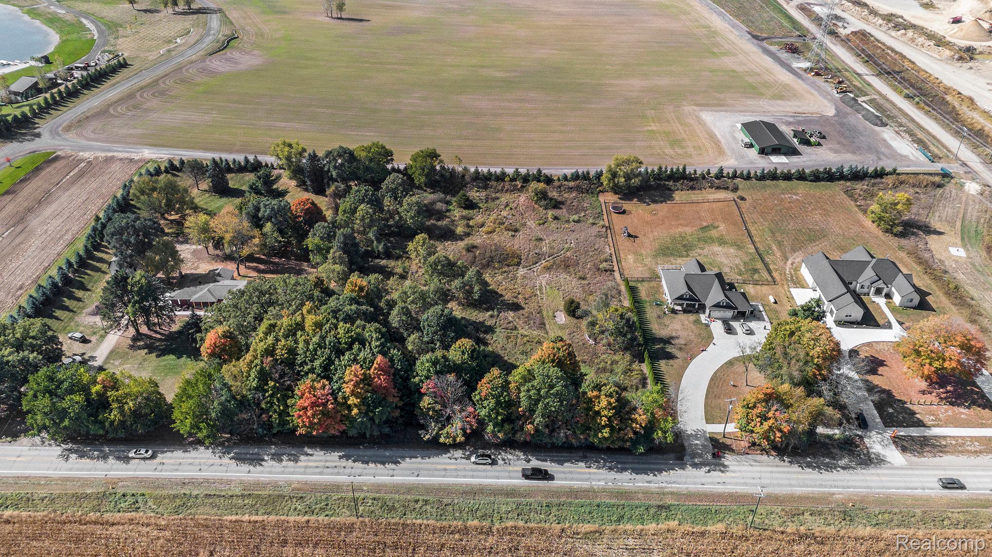 65723 Mound Road Washington Township MI 48095