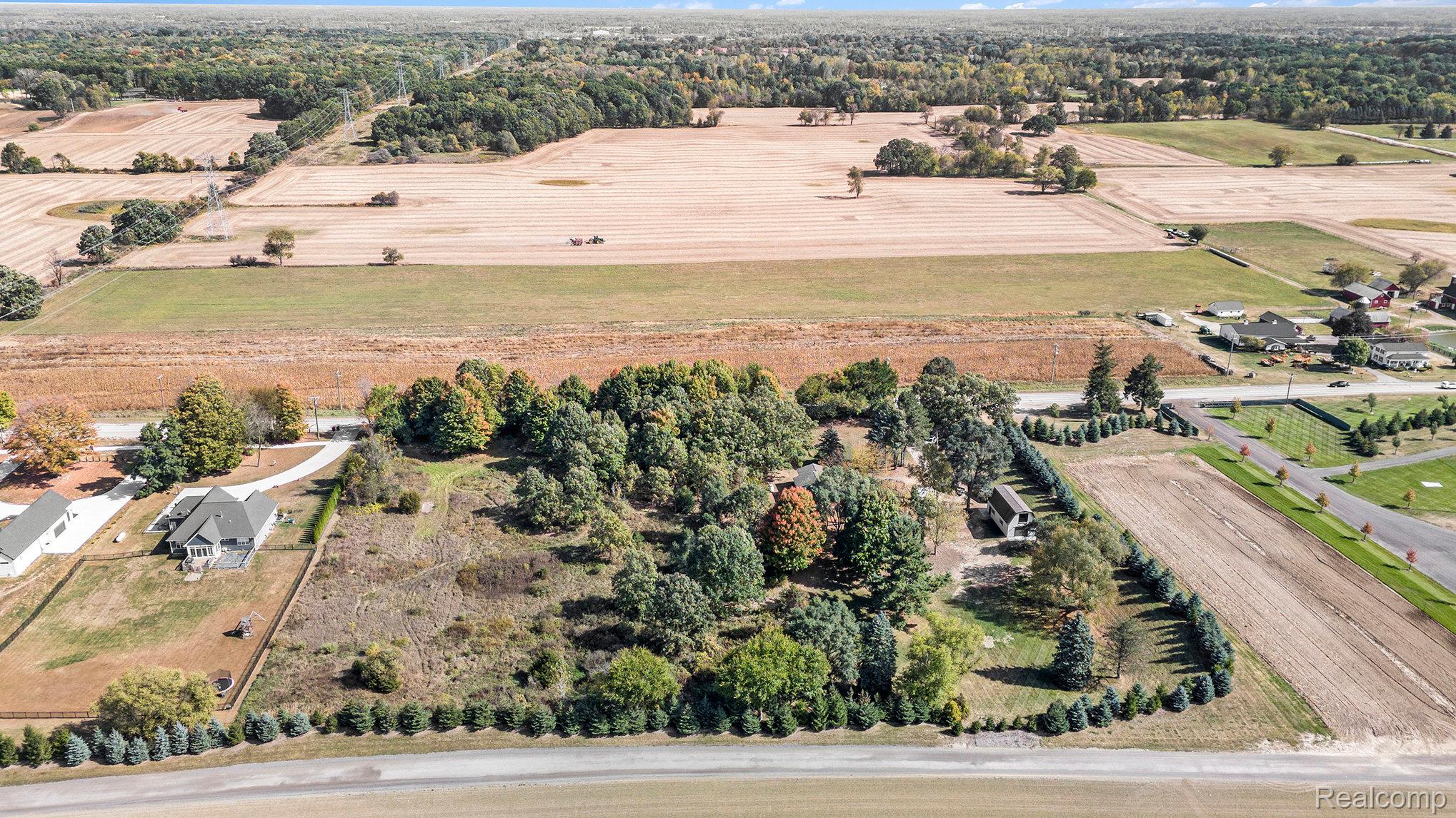 65723 Mound Road Washington Township MI 48095