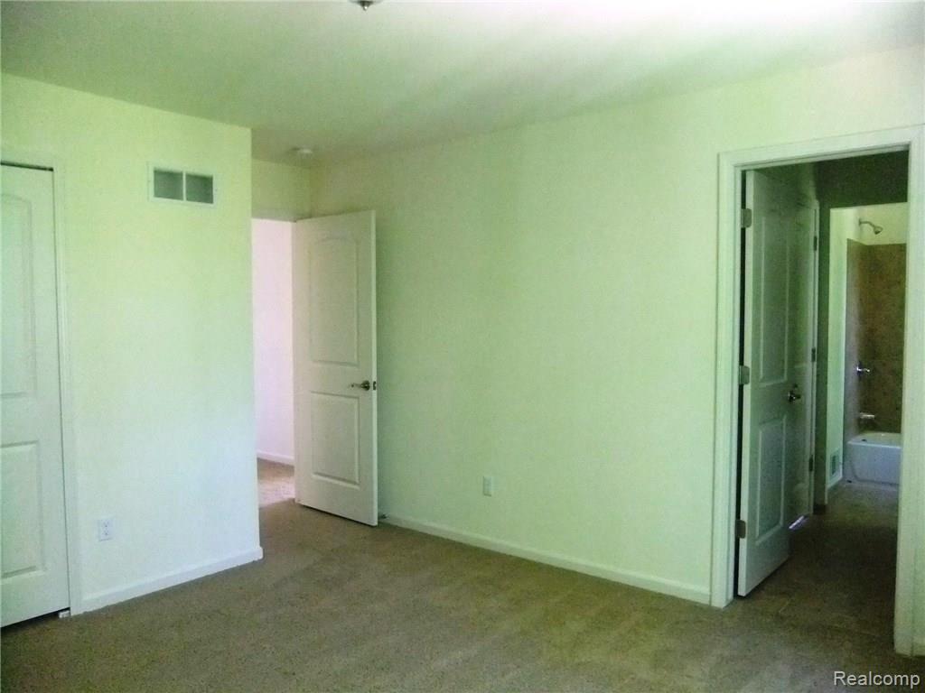 48945 Tuscan Hills Plymouth Charter Township MI 48170
