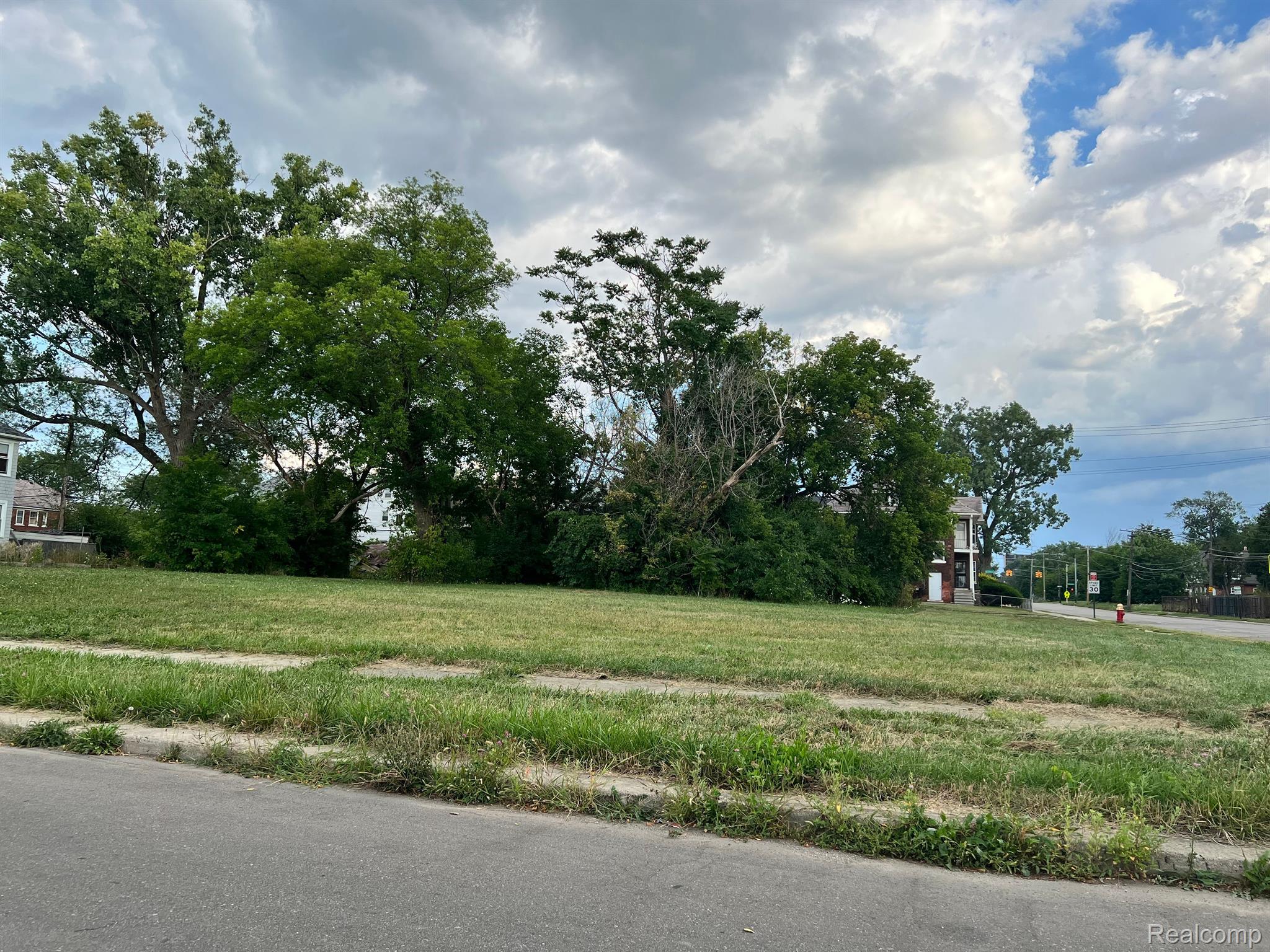 2091 Seward Street Detroit City MI 48206