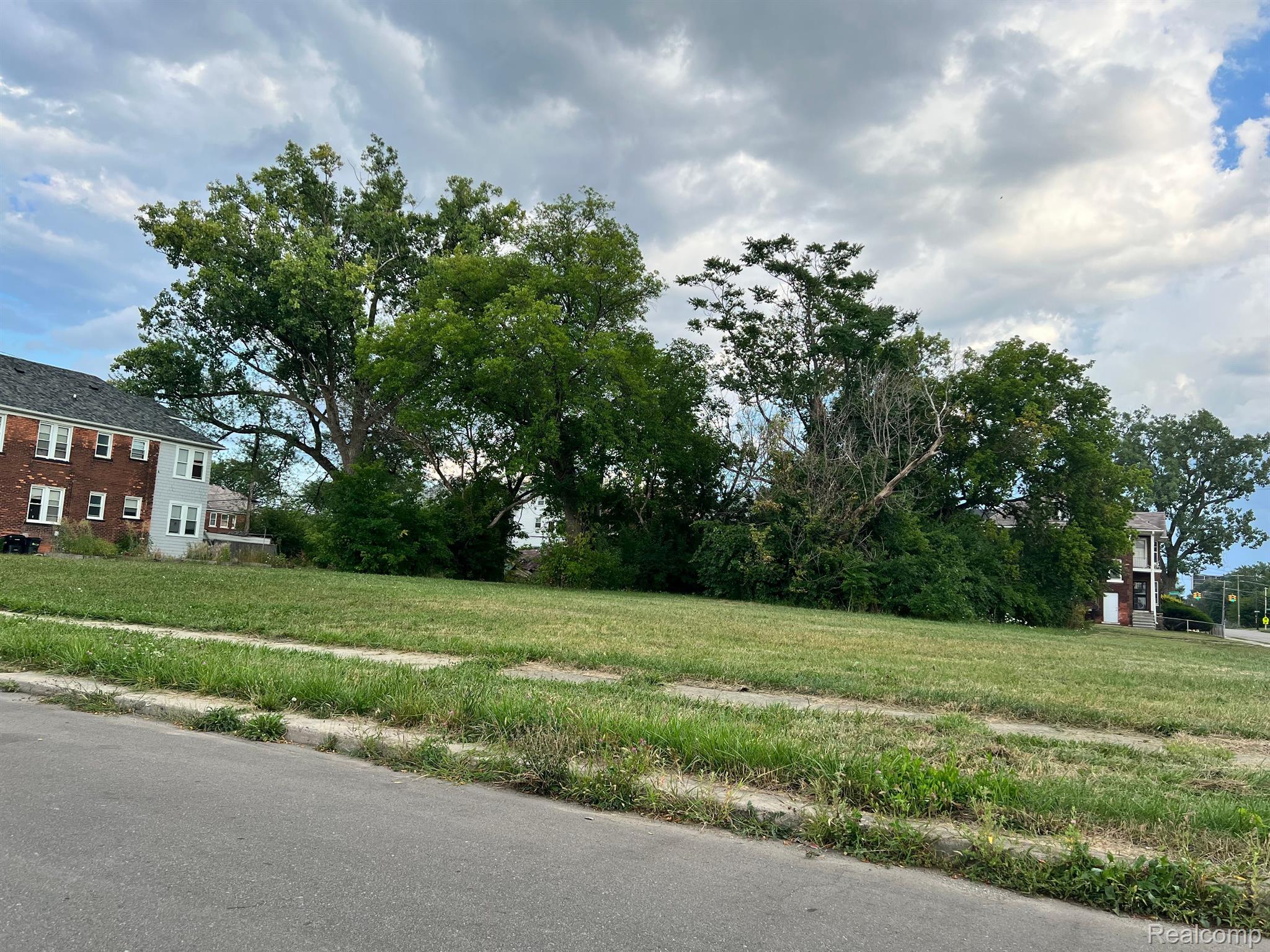 2091 Seward Street Detroit City MI 48206