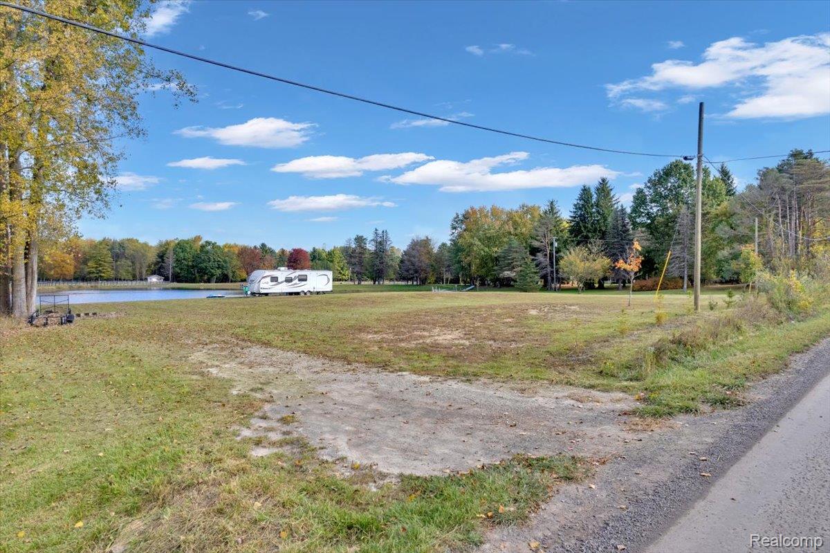 5541 Bordman Road Dryden Township MI 48428